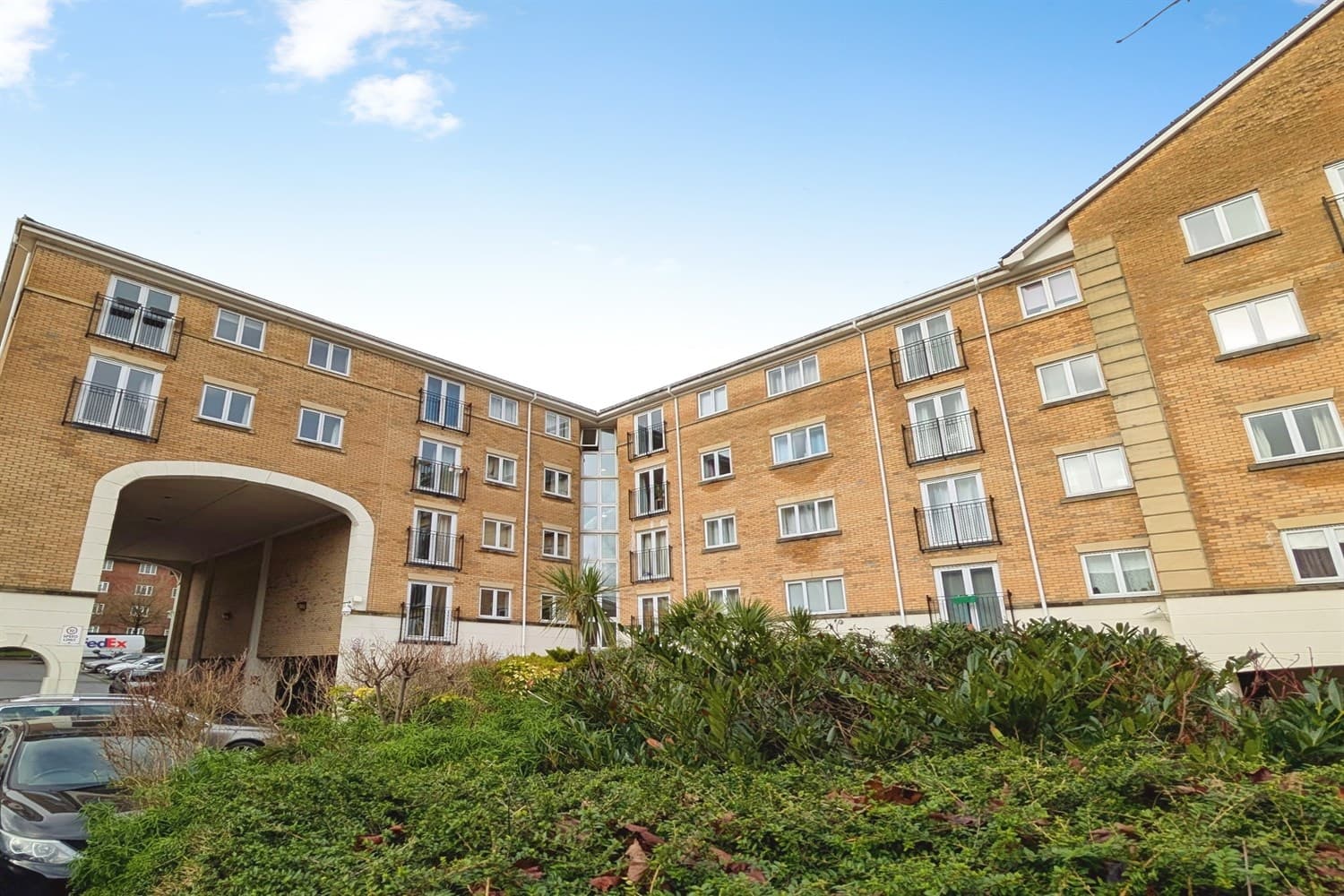 Wallace Court, The Dell, SO15 ((Main)) - Image 1