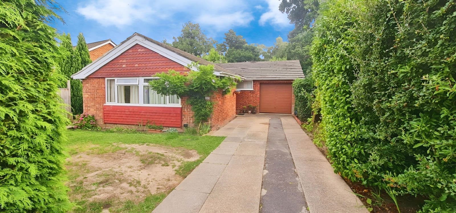 Hillview Road, Hythe, Southampton, SO45 5GL