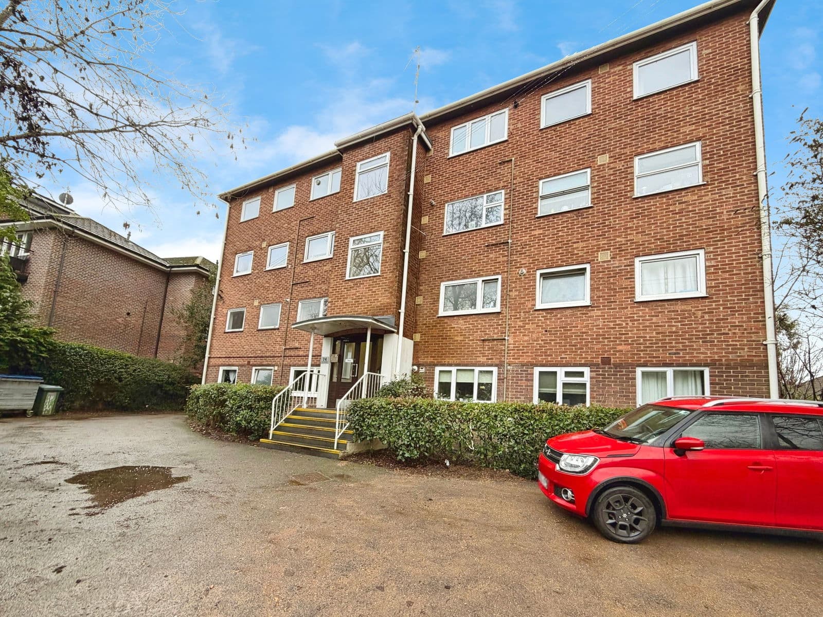 Oakley Road, Southampton, SO16 4LG