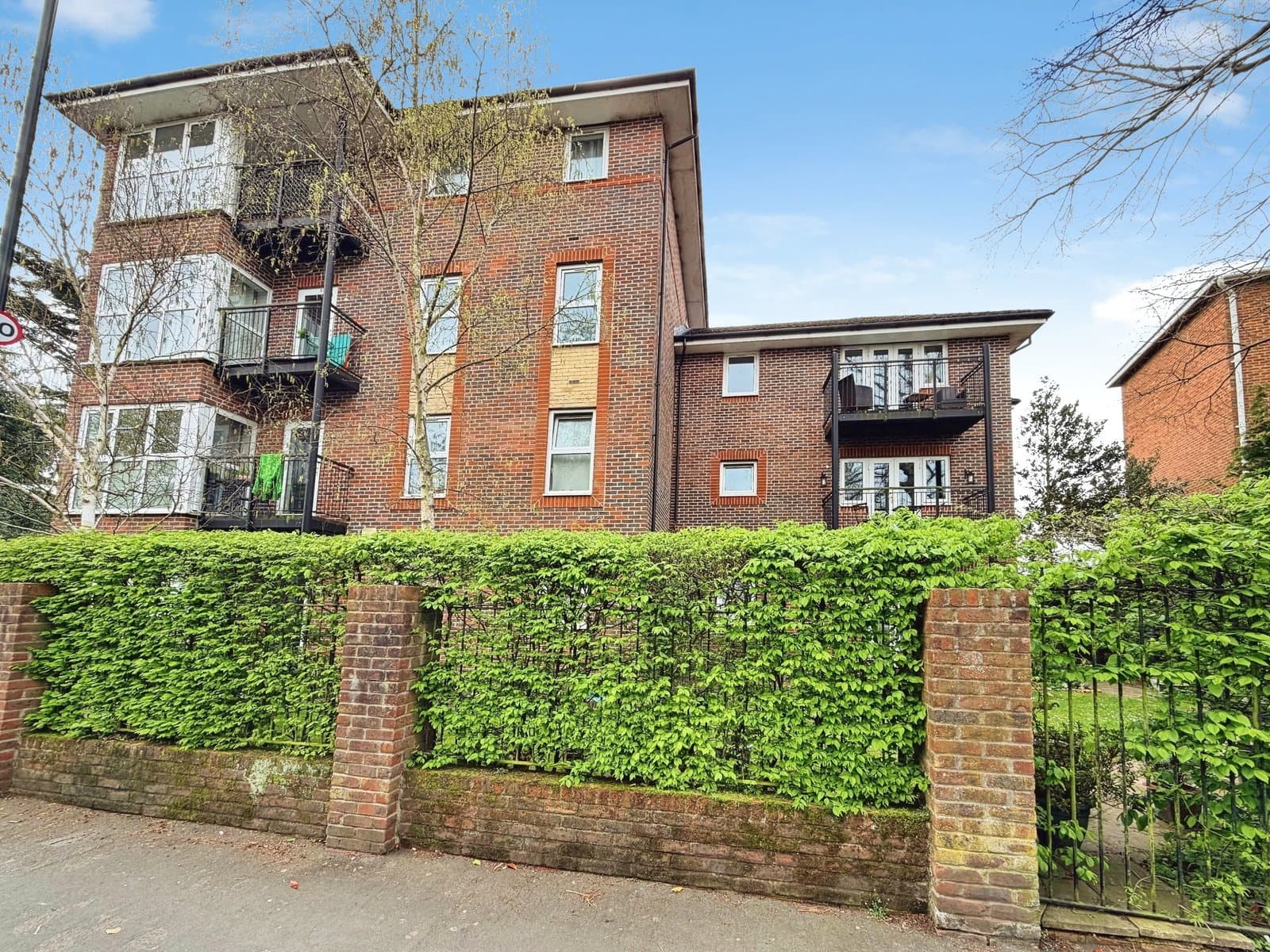Cedar Lodge, Oakley Road, Southampton, SO16 - Image 1